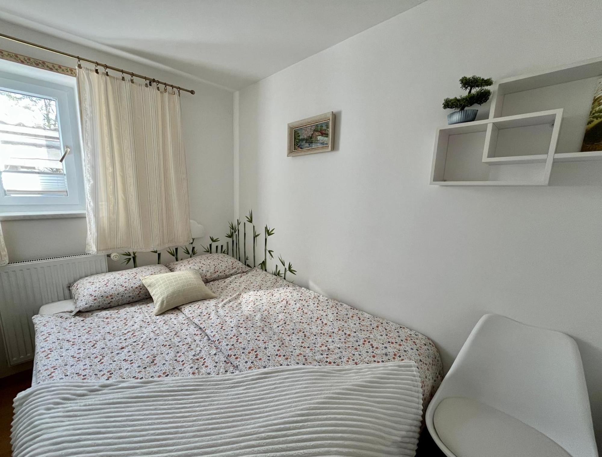 Garden Paradise Bled Apartments - Garden, Pond And Castle View المظهر الخارجي الصورة